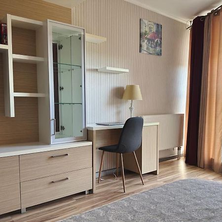 4Rent Lovely Apartment Chisinau Ngoại thất bức ảnh