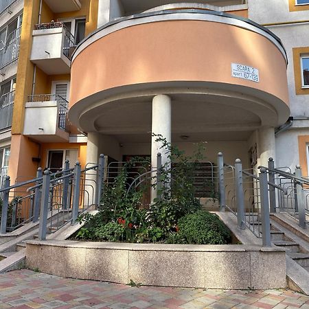4Rent Lovely Apartment Chisinau Ngoại thất bức ảnh