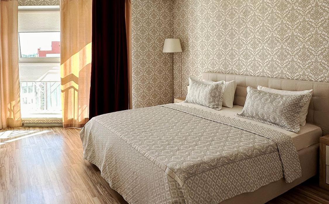 4Rent Lovely Apartment Chisinau Ngoại thất bức ảnh