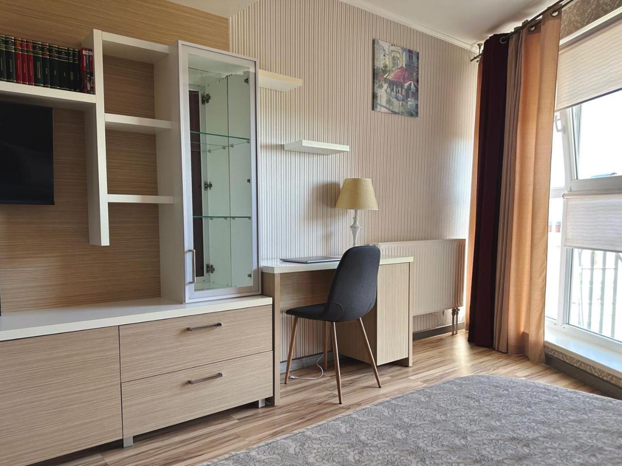 4Rent Lovely Apartment Chisinau Ngoại thất bức ảnh